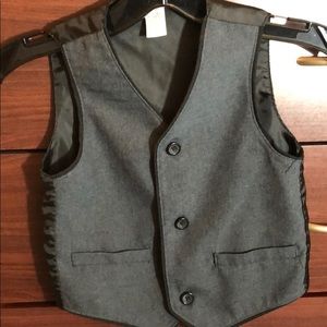 Toddler boys gray vest, 3T